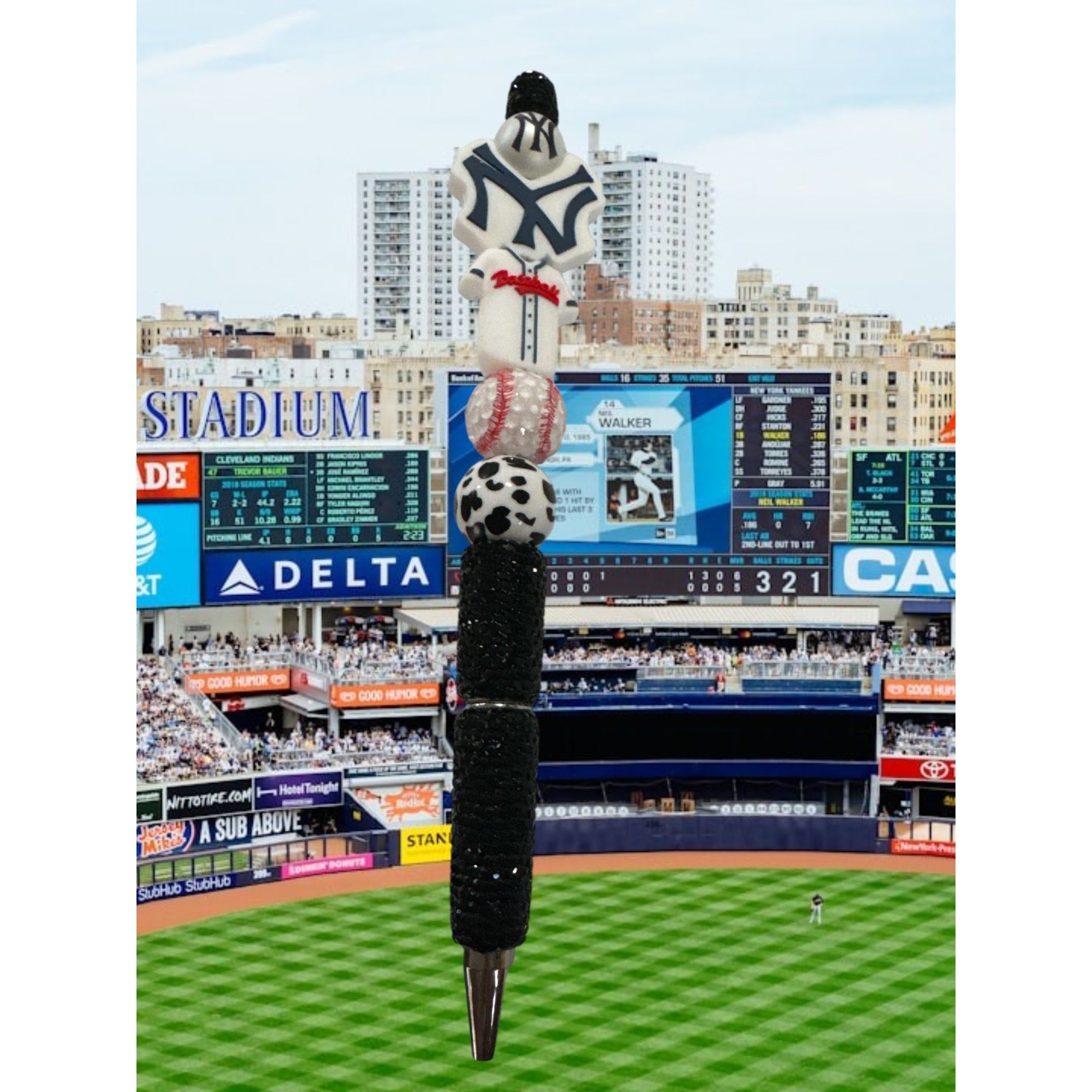 New York Yankees Themed Beaded Baseball Pen With Black Glitter Grip