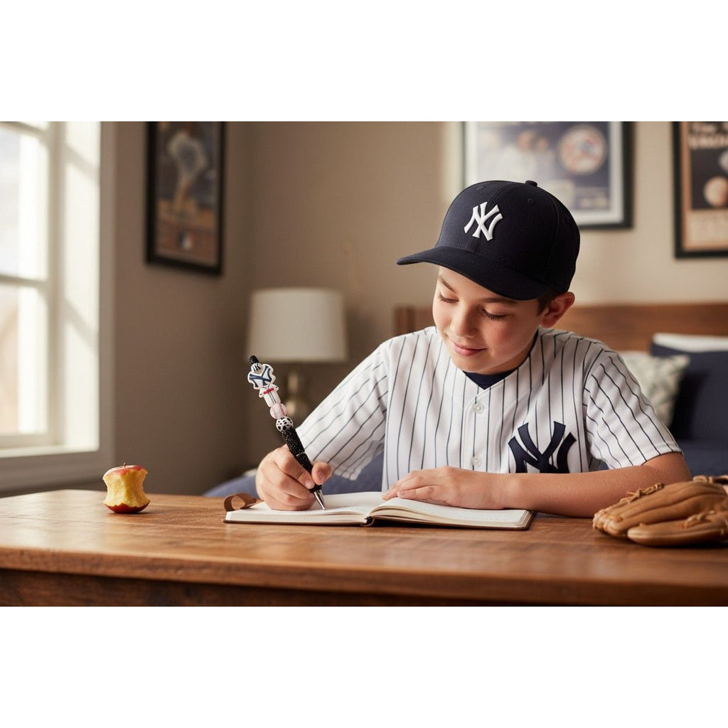 New York Yankees Themed Beaded Baseball Pen With Black Glitter Grip