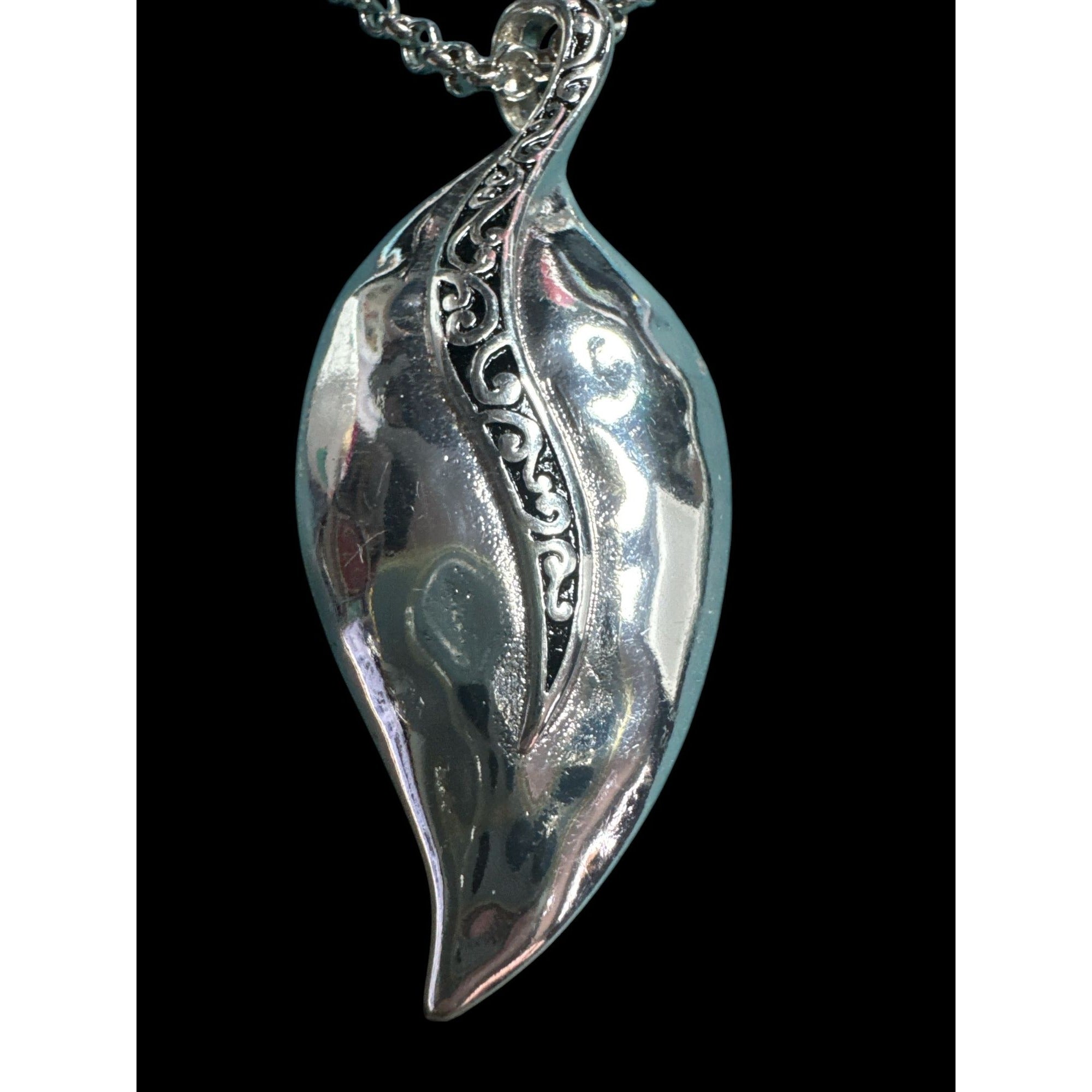 Silver Leaf Pendant Necklace, Engraved Vine Design, Elegant Nature Inspired Jewelry
