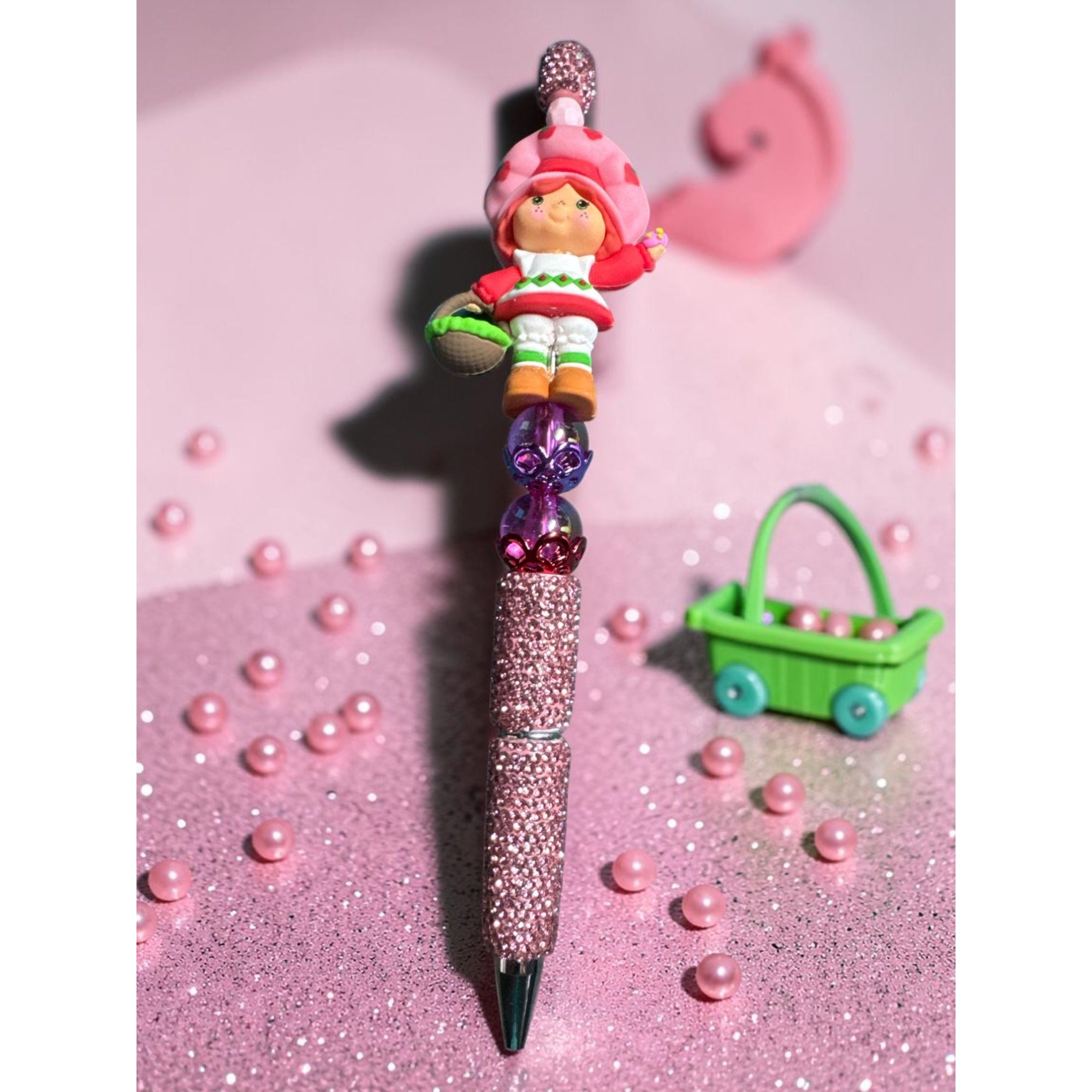 Strawberry-Themed Beaded Pen With Glitter Grip & Figurine Design For Writing & Gifting