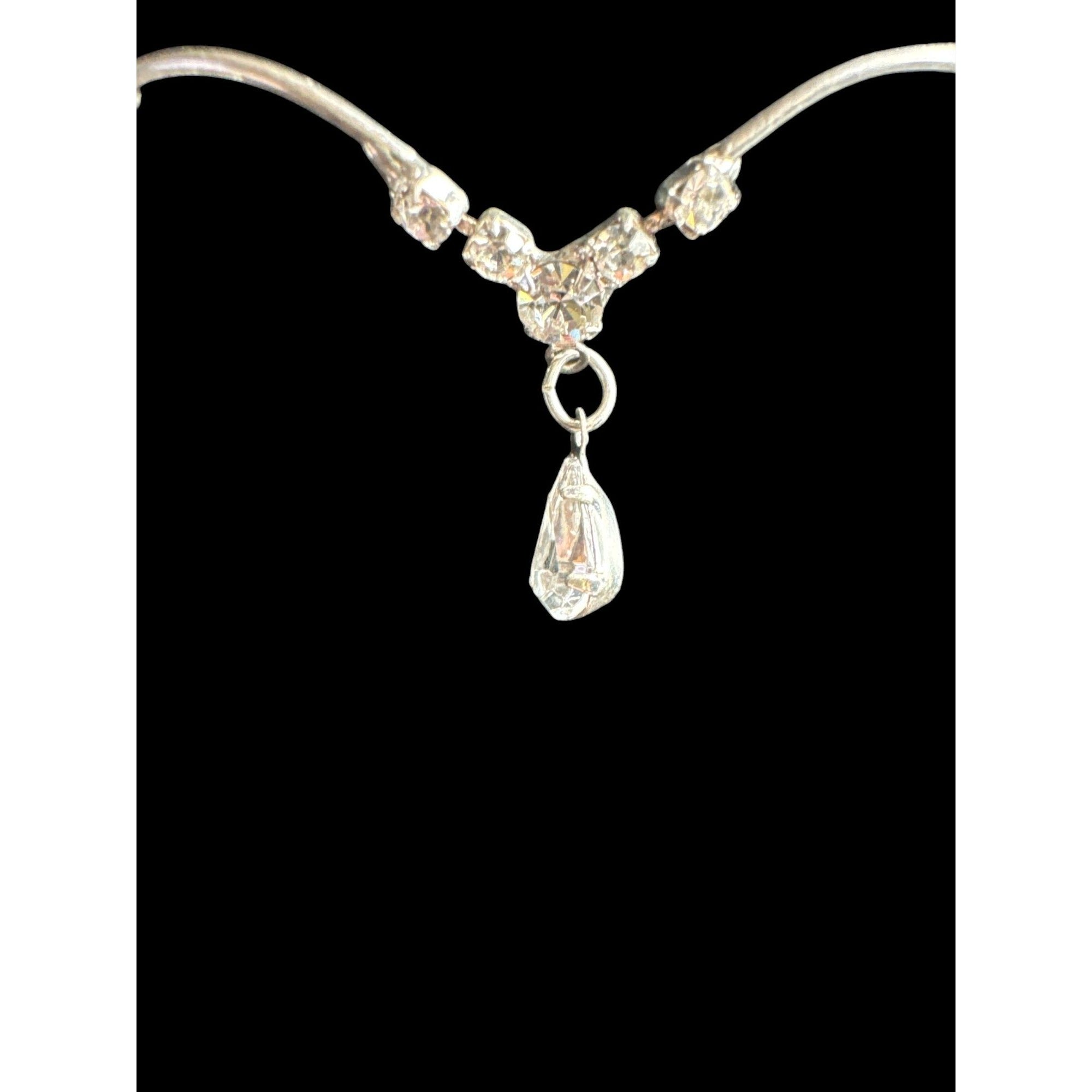 ICING Silver Crystal Teardrop Statement Necklace, Sparkling Rhinestones, Elegant Formal Jewelry
