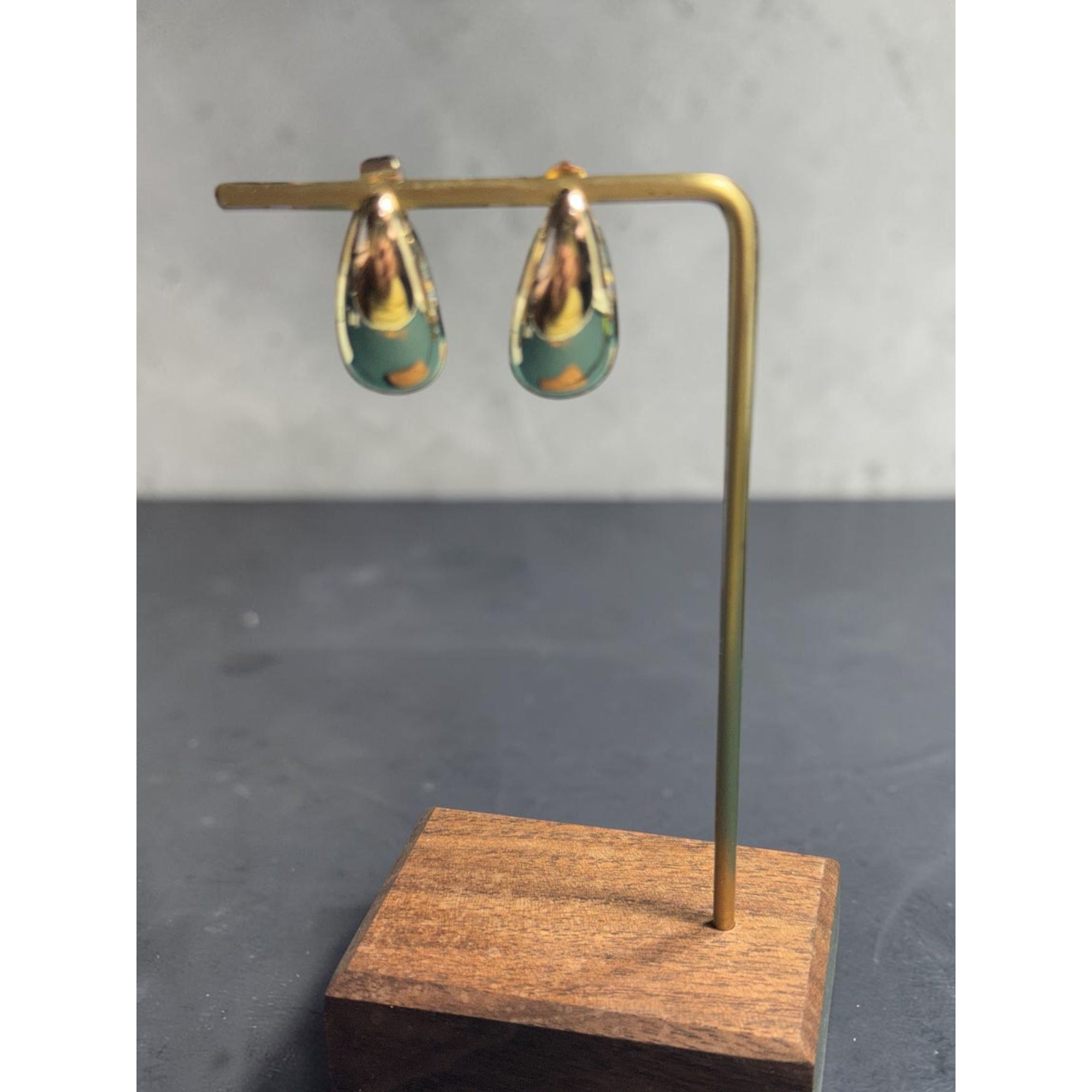 Gold-Tone Teardrop Clip-On Earrings With Ribbed Detail
