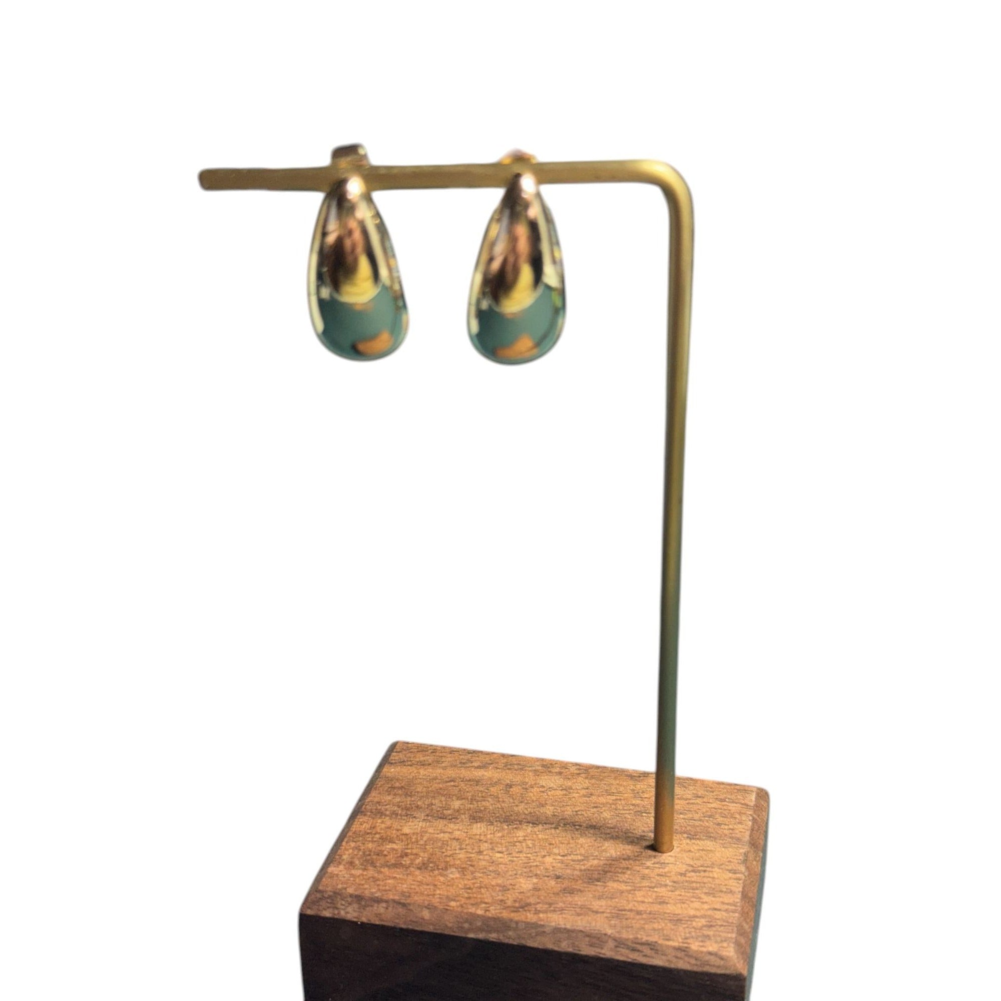 Gold-Tone Teardrop Clip-On Earrings With Ribbed Detail