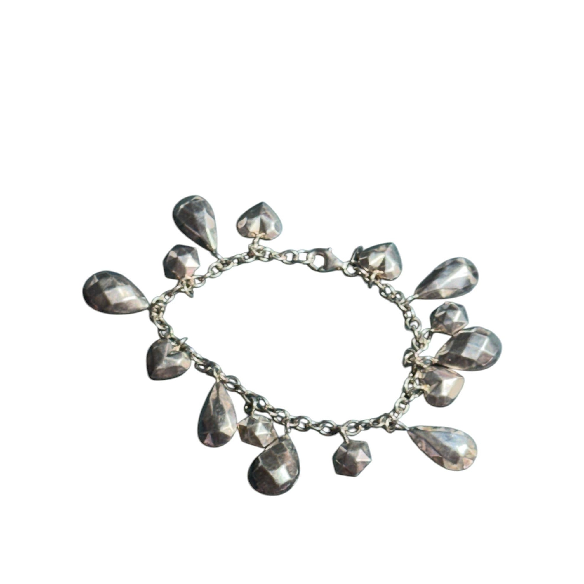 JCM Silver Tone Charm Bracelet Faceted Teardrop Heart Geometric Dangle Chain Women’s Jewelry