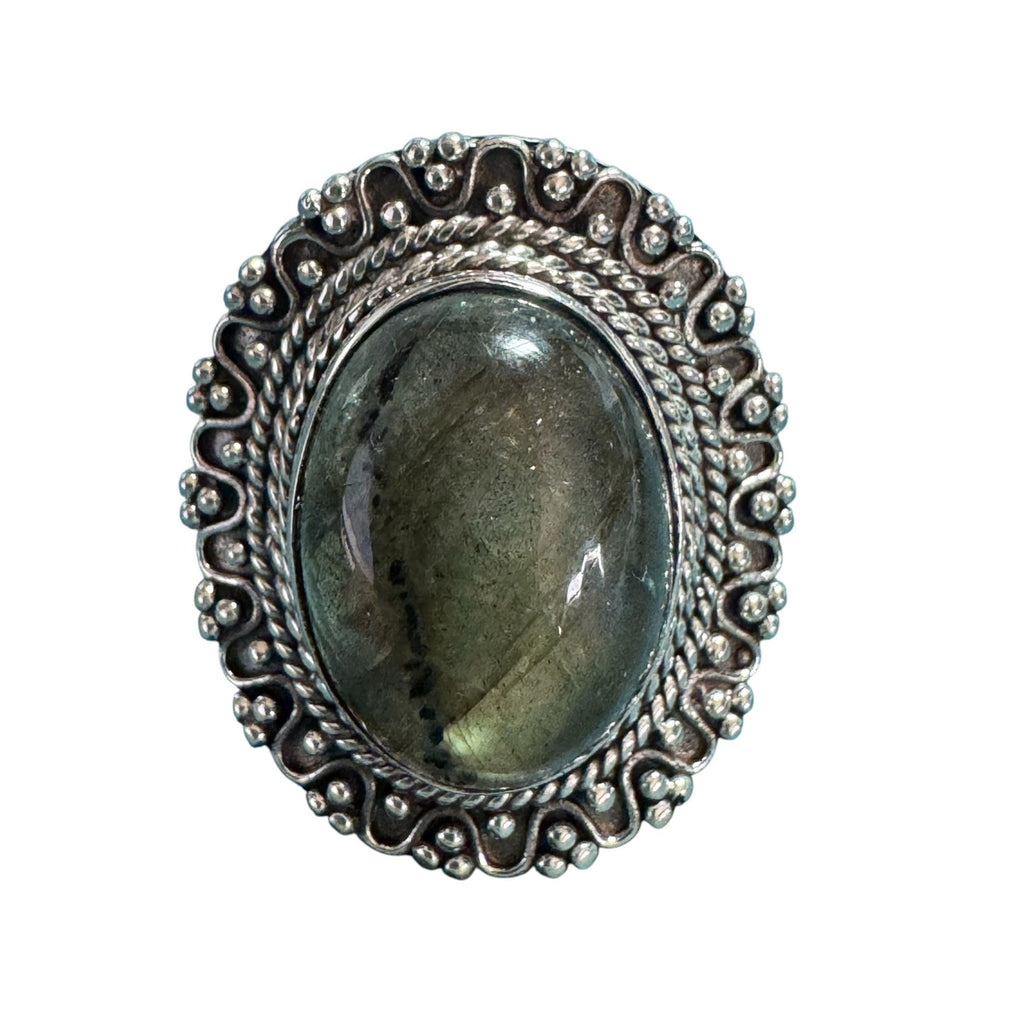 Vintage-Inspired Labradorite & Sterling Silver Statement Ring With Intricate Detailing