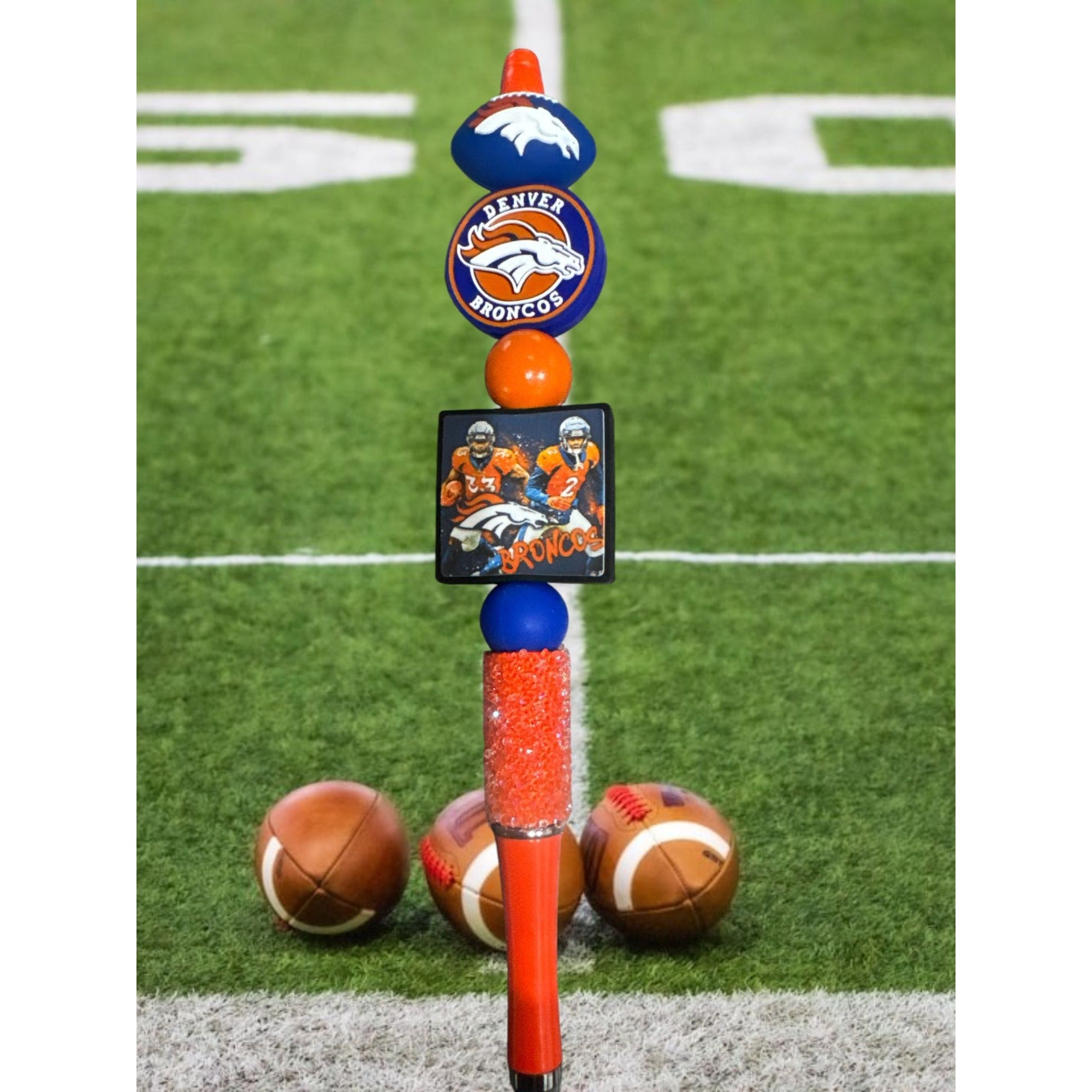 Denver Broncos Themed Glitter Grip Pen With Football Logo & Player Figurines - Fun NFL Writing Accessory