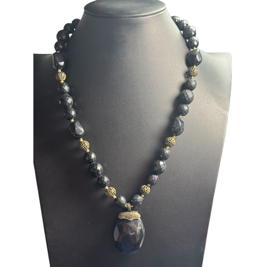 Black Beaded Necklace With Faceted Pendant & Metal Accents