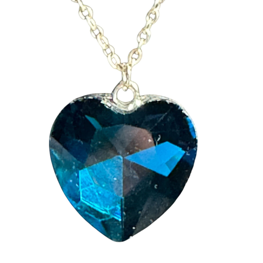 Blue Heart Pendant Necklace Faceted Glass Stone Silver Tone Chain Romantic Sparkling Jewelry