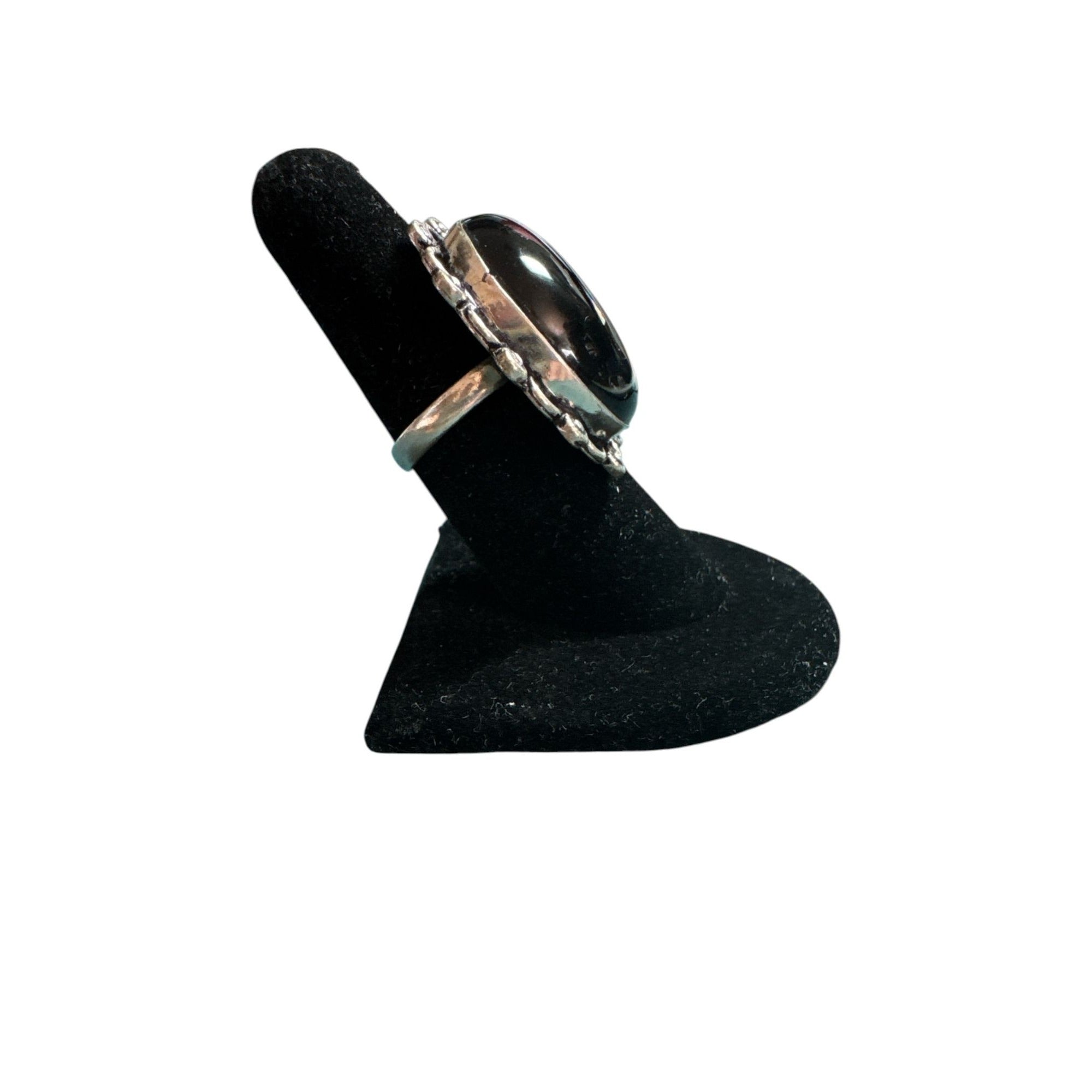 Sterling Silver 925 Large Black Onyx Statement Ring – Oval Cabochon – Scalloped Boho Vintage Style – Size 8.5