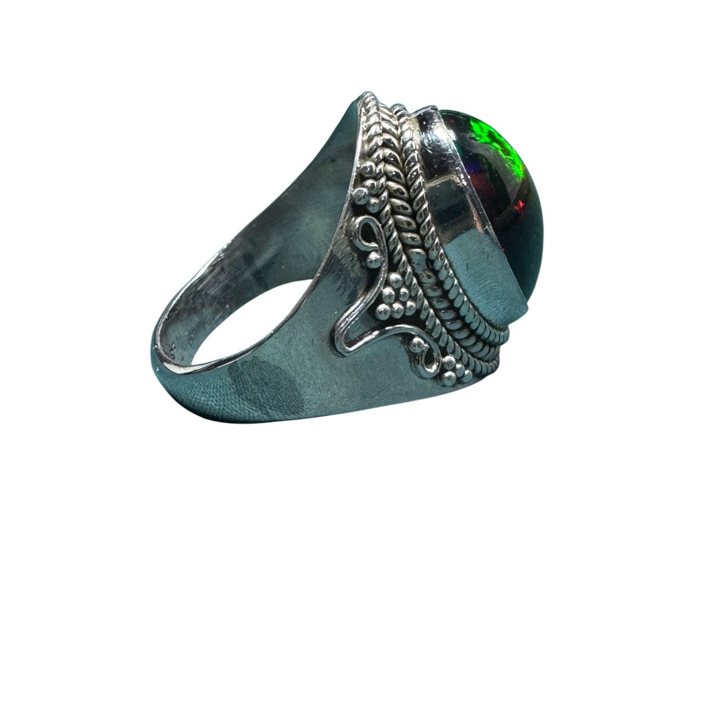 Vintage Sterling Silver Ring With Fiery Opal Gemstone Intricate Detailing Statement Jewelry